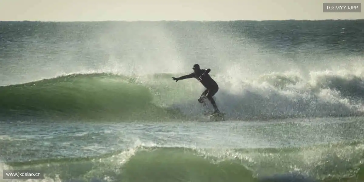 球星同款，限量周边，打造你的专属风格！👟🏆